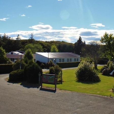 Last Light Lodge Tuatapere Екстериор снимка
